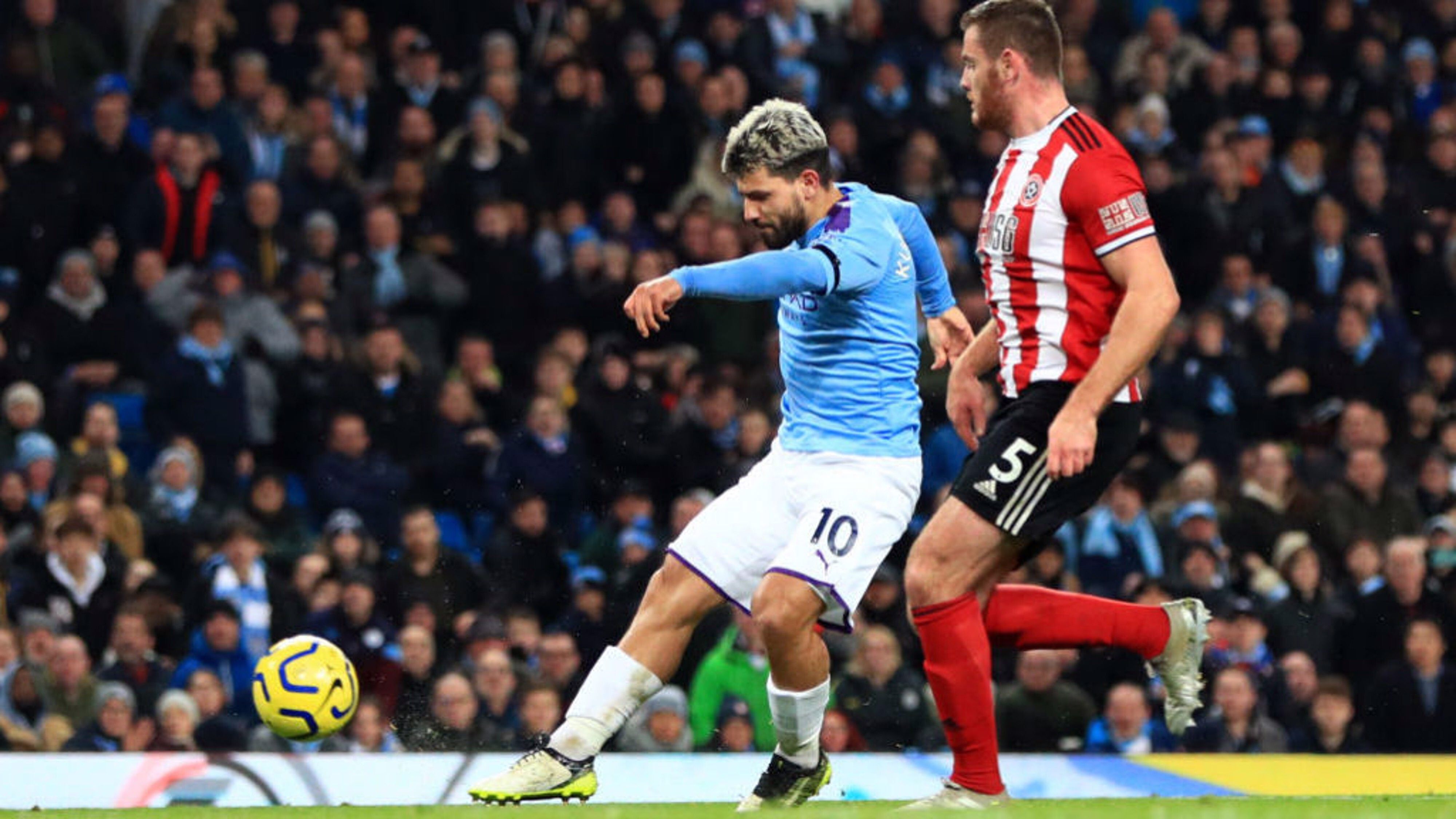 Manchester City mengalahkan Sheffield United 2-0