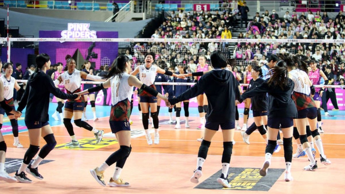 Hyundai Hillstate mengakhiri tahun 2023 di puncak klasemen usai menang 3-0 atas Pink Spiders.