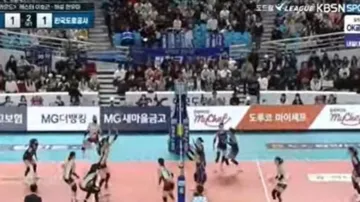 Korea Express Way vs Red Sparks di V-League, Senin (1/1/2024)