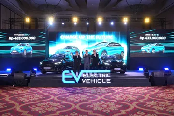 MG Indonesia Luncurkan MG 4 EV dan MG ZS EV Produksi Lokal