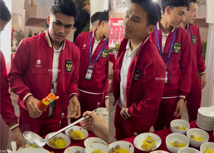 Pemain Timnas Indonesia makan mie jelang Piala Asia 2023 di Qatar. (tangkapan layar instagram @ifq.qatar)