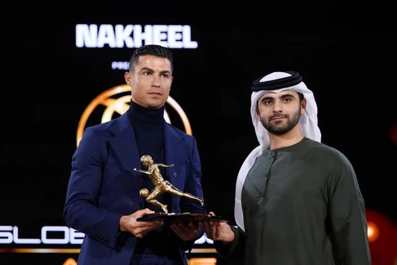 Ronaldo Raih Tiga Penghargaan Globe Soccer Awards, Messi Nihil