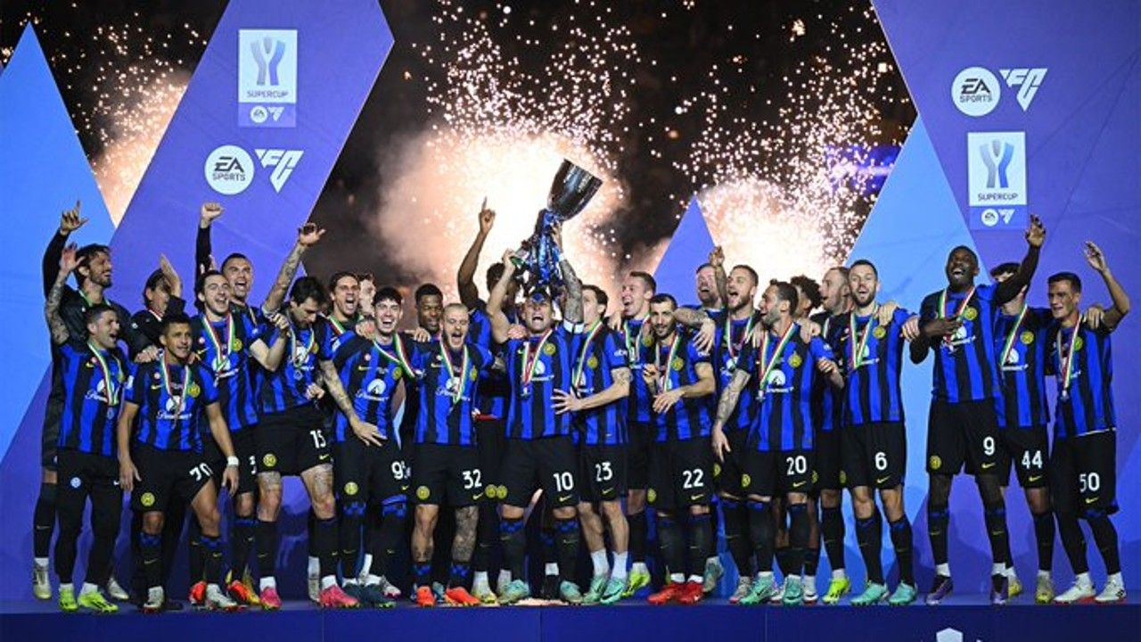 Inter Milan Juara Piala Super Italia (Sumber: Twitter: @Inter)