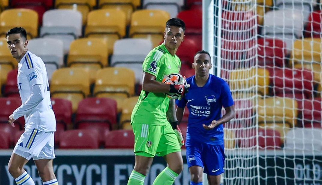 Dani van den Heuvel kiper keturunan Indonesia yang bisa gantikan Maarten Paes/foto: IG Dani van den Heuvel.