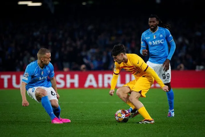 Statistik Napoli vs Barcelona, Laga Berakhir Tanpa Pemenang
