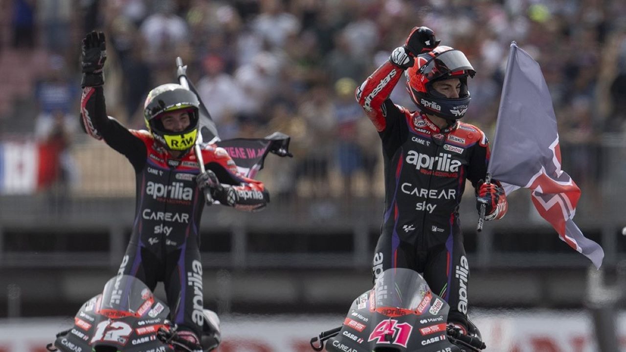 Pebalap Aprilia MotoGP, Aleix Espargaro dan Maverick Vinales/X Aprilia