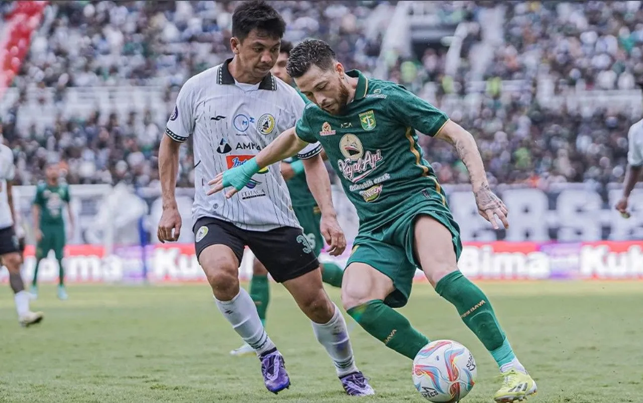 Persebaya Surabaya menang 2-1 atas PSS Sleman dalam lanjutan Liga 1 2023/2024, Minggu (3/3/2024).