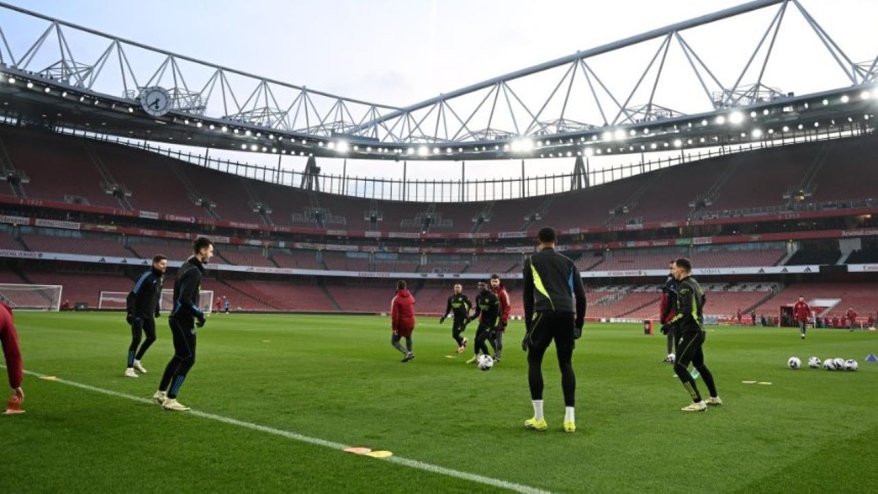 Pemain Arsenal saat latihan/ X Arsenal