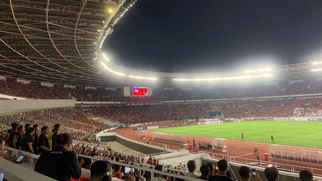 Indonesia vs Vietnam: Suporter Ramaikan GBK dengan 3 Lagu Nasional Ini
