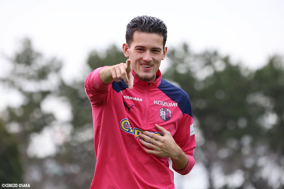 Justin Hubner jalani sesi latihan bersama Cerezo Osaka, Kamis (28/3/2024)