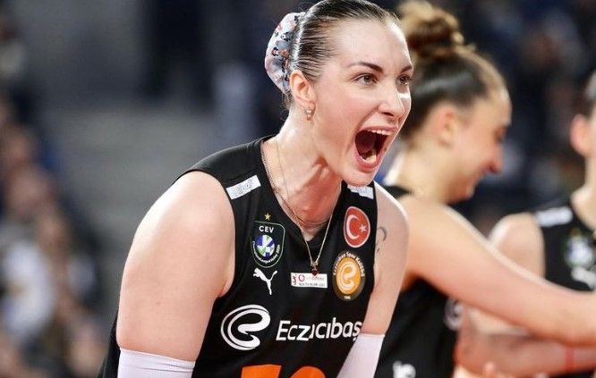 Irina Voronkova bermain untuk Eczacibasi di liga voli putri Turki atau Sultanlar Ligi/foto: IG Irina Voronkova.