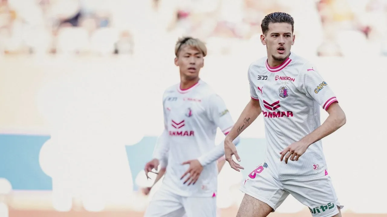 Link Live Streaming Cerezo Osaka vs Kawasaki, Pukul 13.00 WIB