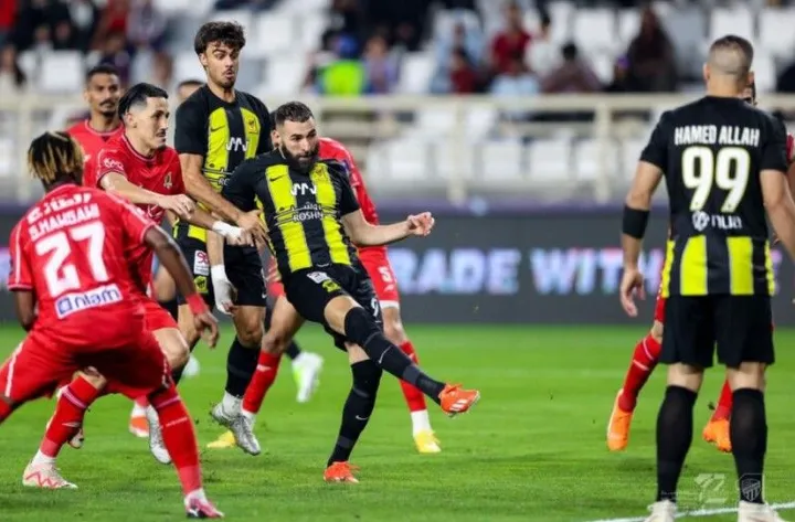 Karim Benzema cetak gol kilat ke gawang Al-Wehda di semifinal Saudi Super Cup, Selasa (9/4/2024) dini hari WIB. 