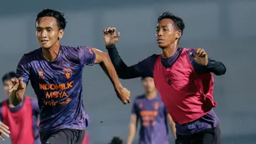 Link Live Streaming Persita vs Persib, Pukul 15.00 WIB