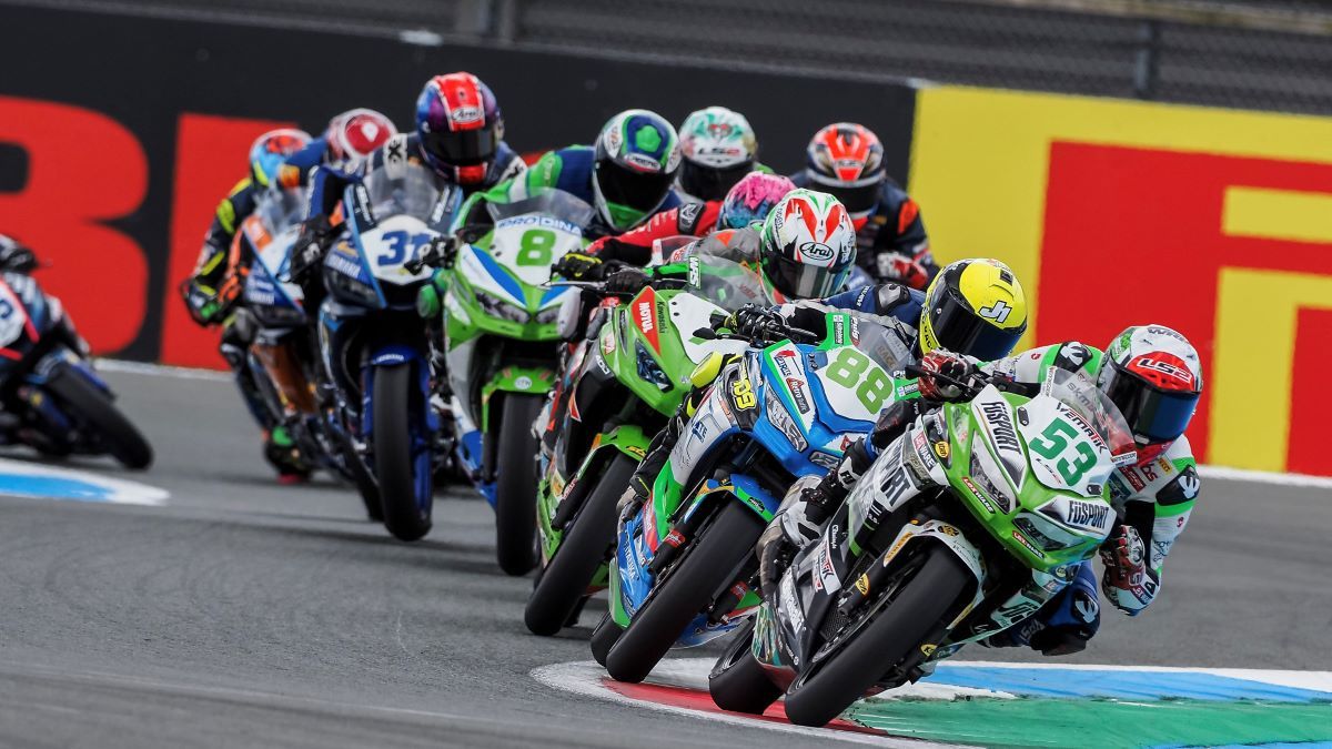 Race 2 WorldSSP300 Assen dimenangkan oleh pembalap asal Spanyol, Daniel Mogeda, Minggu (21/4/2024)/foto: WSBK.