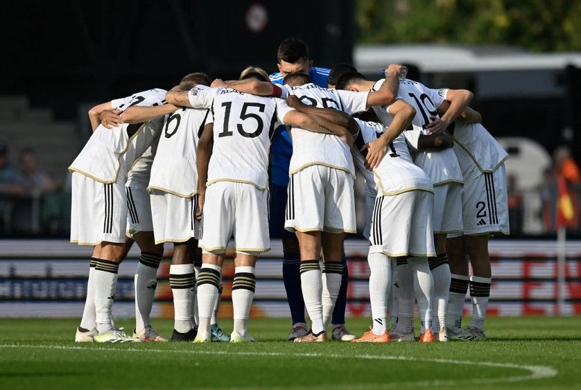 Berikut adalah link live streaming Kortrjik vs KAS Eupen yang digelar Senin (6/5/2024) pukul 00.15 WIB sebagai laga grup degradasi Liga Belgia 2023/2024.