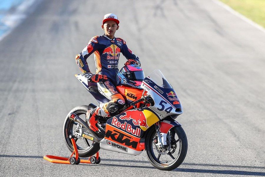 Veda Ega Pratama Beraksi Lagi di Race 2 Red Bull Rookies Cup 2024