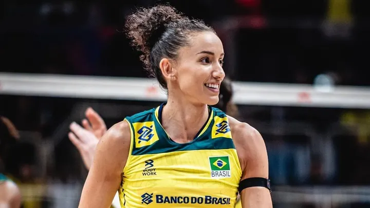 Gabriela Braga Guimaraes, bintang Brasil yang pernah menjadi rekan setim Zehra Gunes