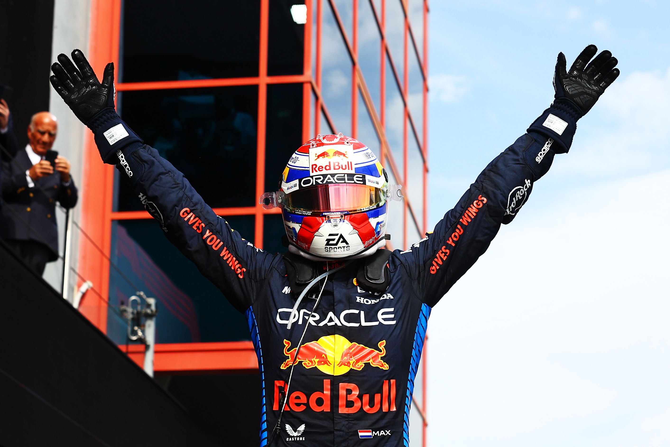 max verstappen - emilia romagna (@f1).jpg