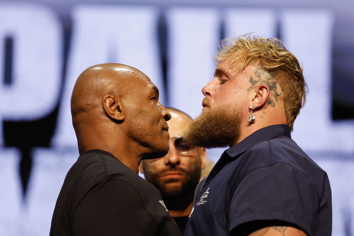 Tiket Duel Mike Tyson vs Jake Paul Turun Drastis