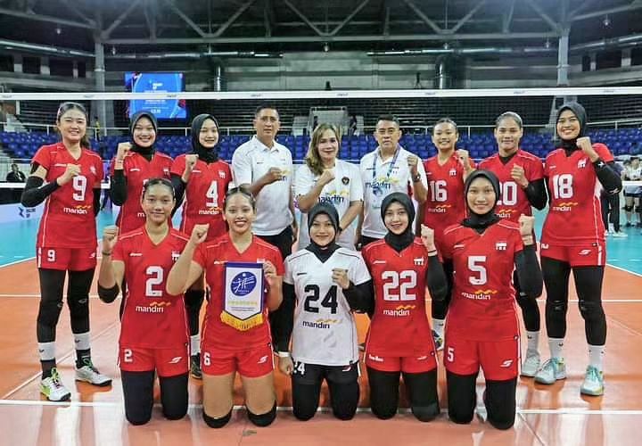 Skuat Voli Putri Indonesia di AVC Challenge Cup 2024.jpeg