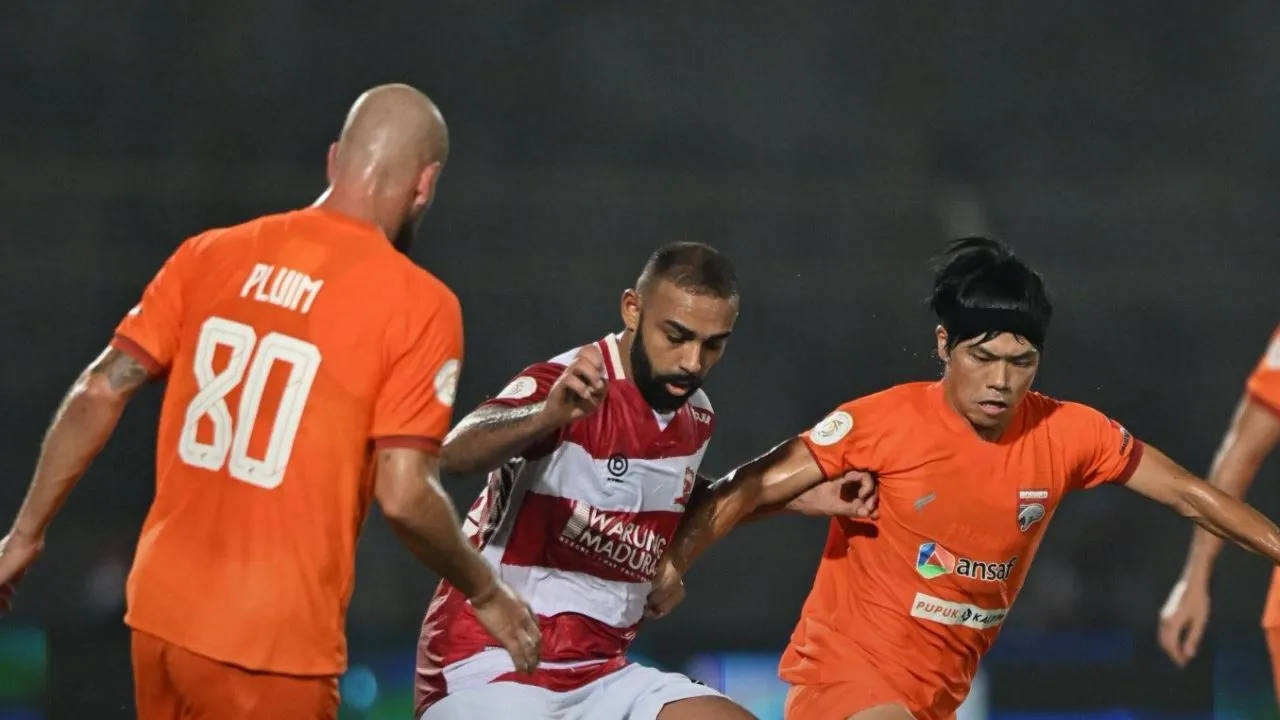 Borneo FC vs Madura United di Championship Series Liga 1/ X Borneo FC