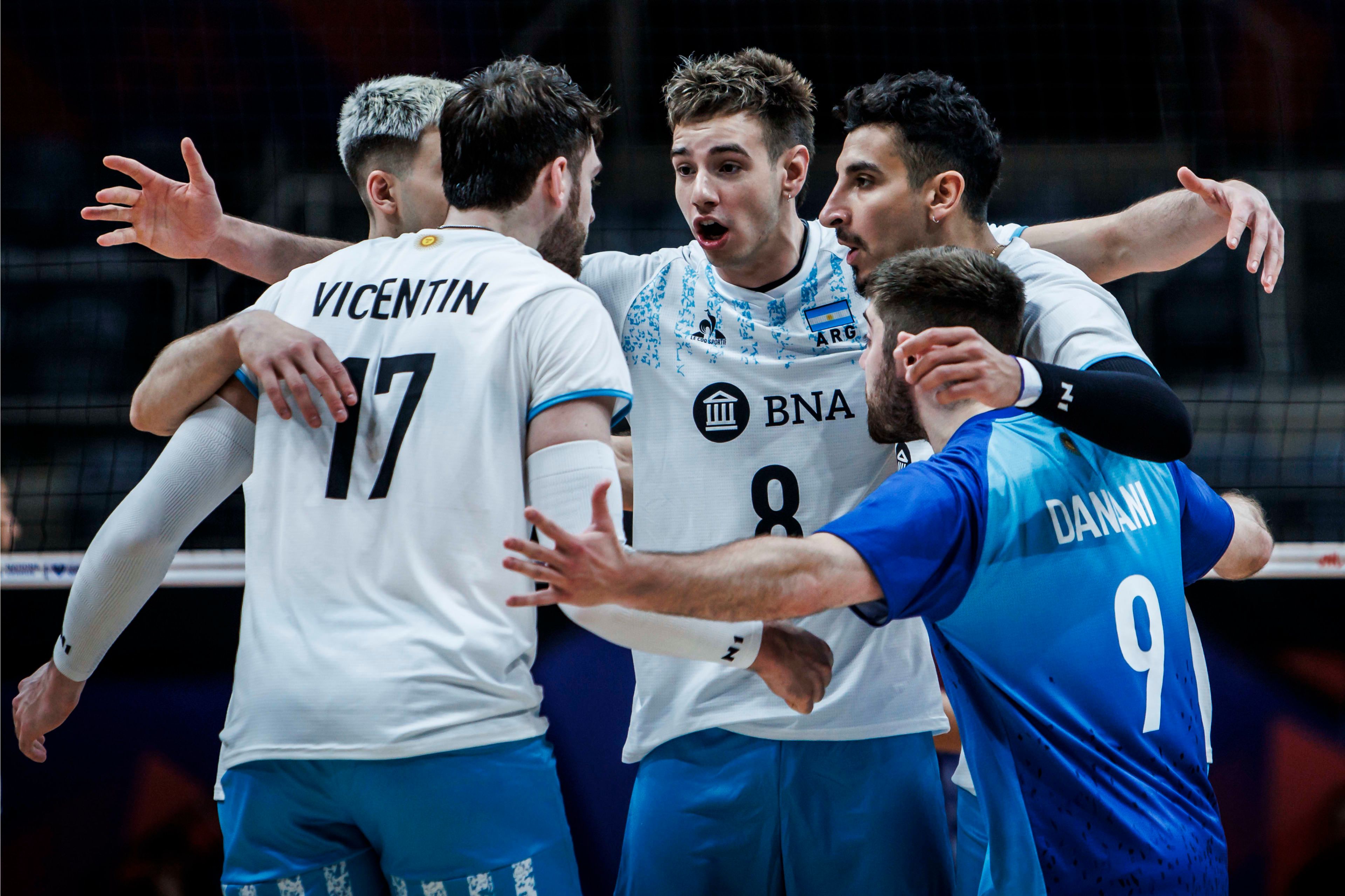 Berikut adalah link live streaming laga Volleyball Nations League (VNL) 2024 Putra antara Argentina vs Prancis, Senin (10/6/2024) pukul 01.30 WIB.