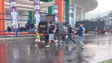 Final Championship Series Liga 1: Hujan Tak Surutkan Bobotoh