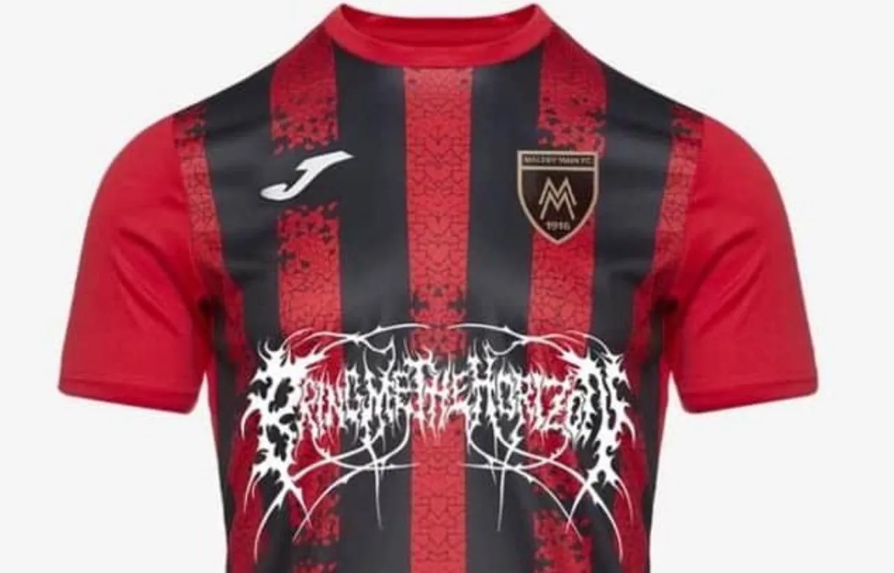 BMTH Resmi Jadi Sponsor Klub Inggris, Siapa Mau Beli Jerseynya?