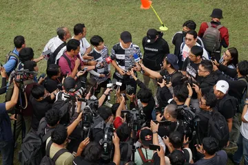 Pelatih Timnas Indonesia, Shin Tae-yong saat diwawancara media/ Sportcorner Reza Rabbani
