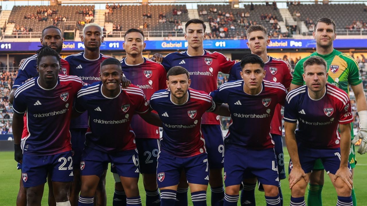 Berikut adalah link live streaming laga Major League Soccer (MLS) 2024 antara FC Dallas vs St. Louis City SC yang digelar Minggu (16/6/2024) ini pukul 07.30 WIB.