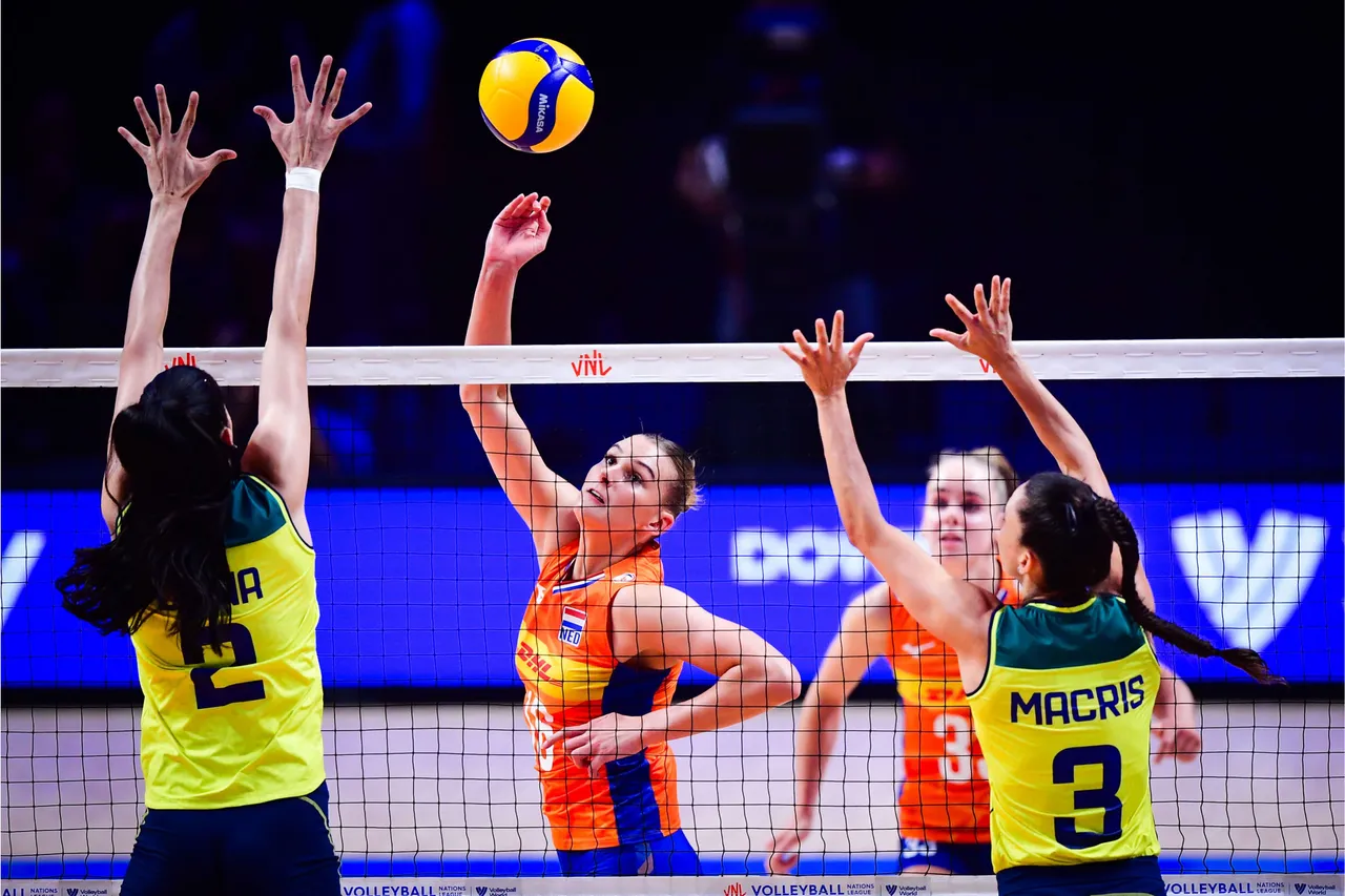 Hasil VNL 2024: Gasak Belanda, Brasil Nyaman di Puncak Klasemen