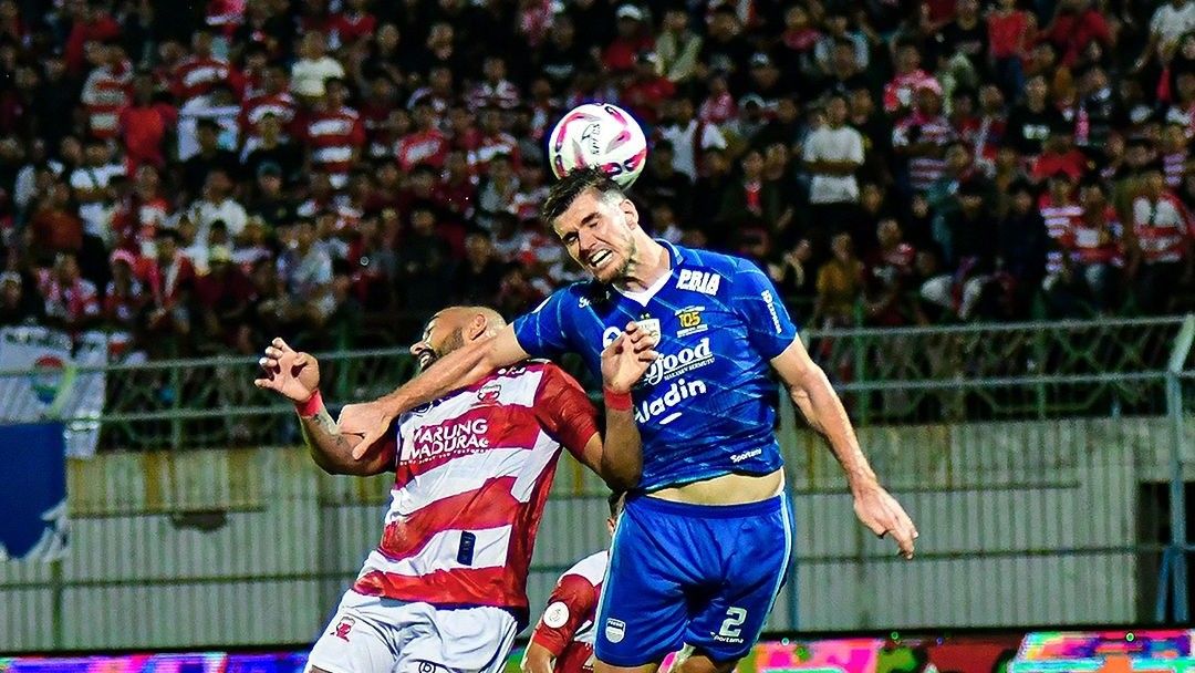 Persib Bandung vs Madura United