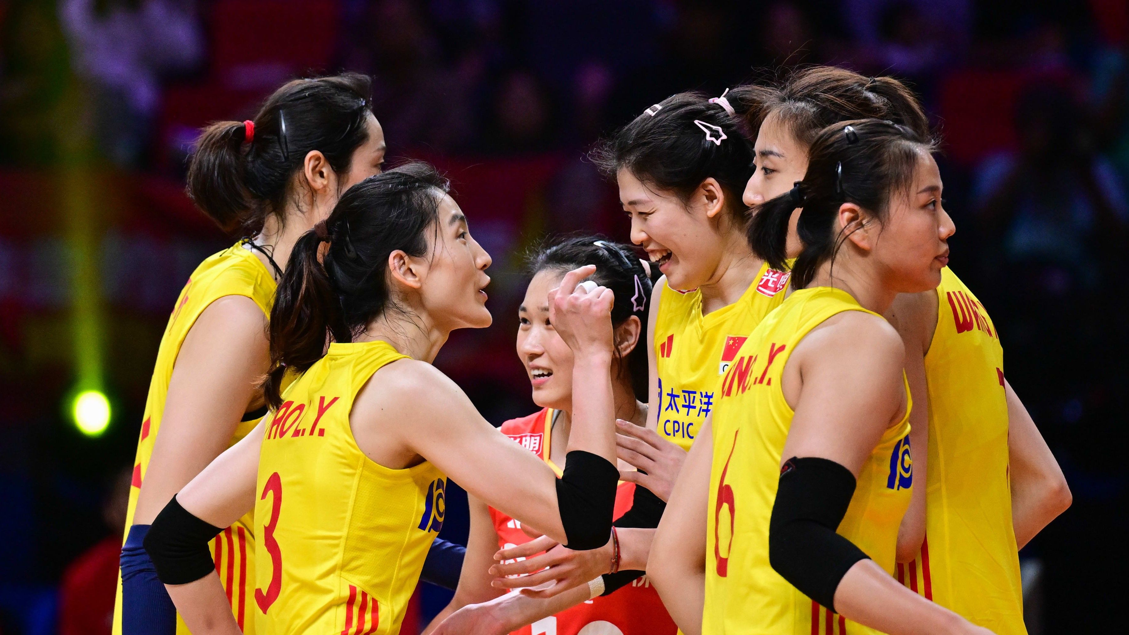 Timnas Voli Putri China di VNL 2024