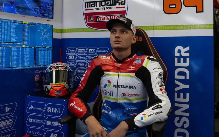 Bo Bensneyder, pembalap keturunan Indonesia yang jadi rival Mario Aji di Moto2 2024/foto: IG Bo Bensneyder.