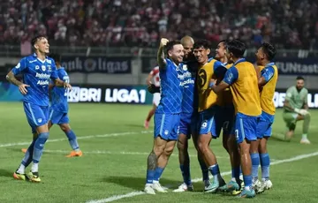 Netizen Kesal Ketum PSSI dan Menpora Tak Hadir di Final Liga 1