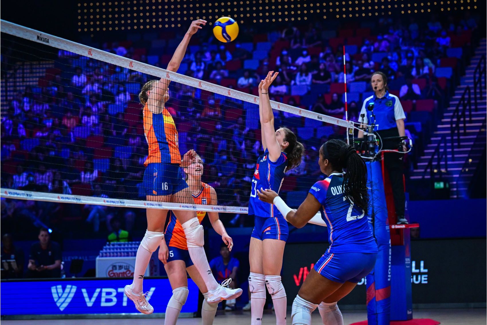 Belanda Menundukkan Prancis 3-0 dalam Lanjutan VNL 2024