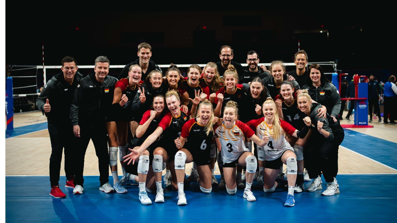 voli putri Jerman di VNL 2024 Women/laman Volleyballworld 