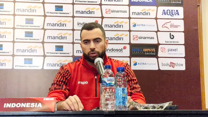 Jordi Amat saat Konferensi Pers sebelum pertandingan melawan Irak (Sumber: Putri Dinda Safira/SportCorner.id)