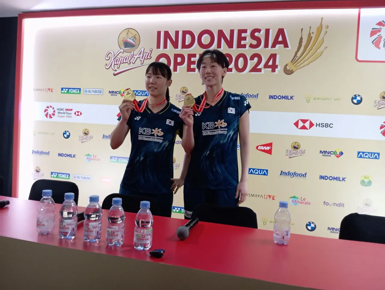 Indonesia Open 2024: Kisah "Greysia Polii" Korea Gendong Pemain Muda
