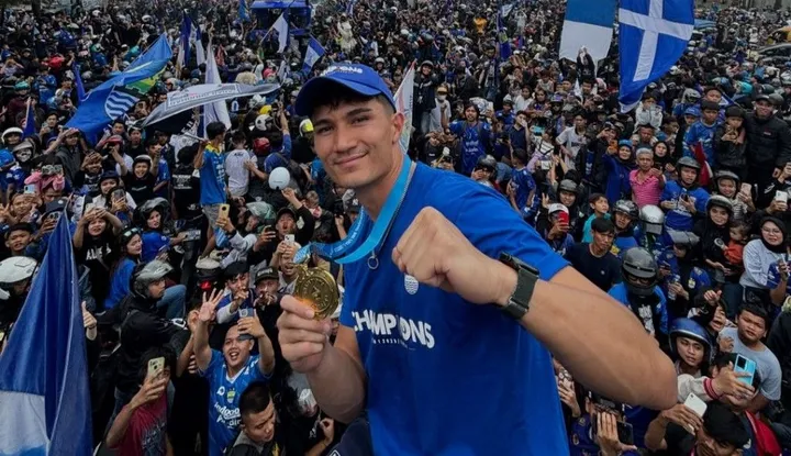 Kiper Filipina, Kevin Ray Mendoza, juara Liga 1 2023/2024 bersama Persib Bandung/foto: IG Kevin Ray Mendoza.