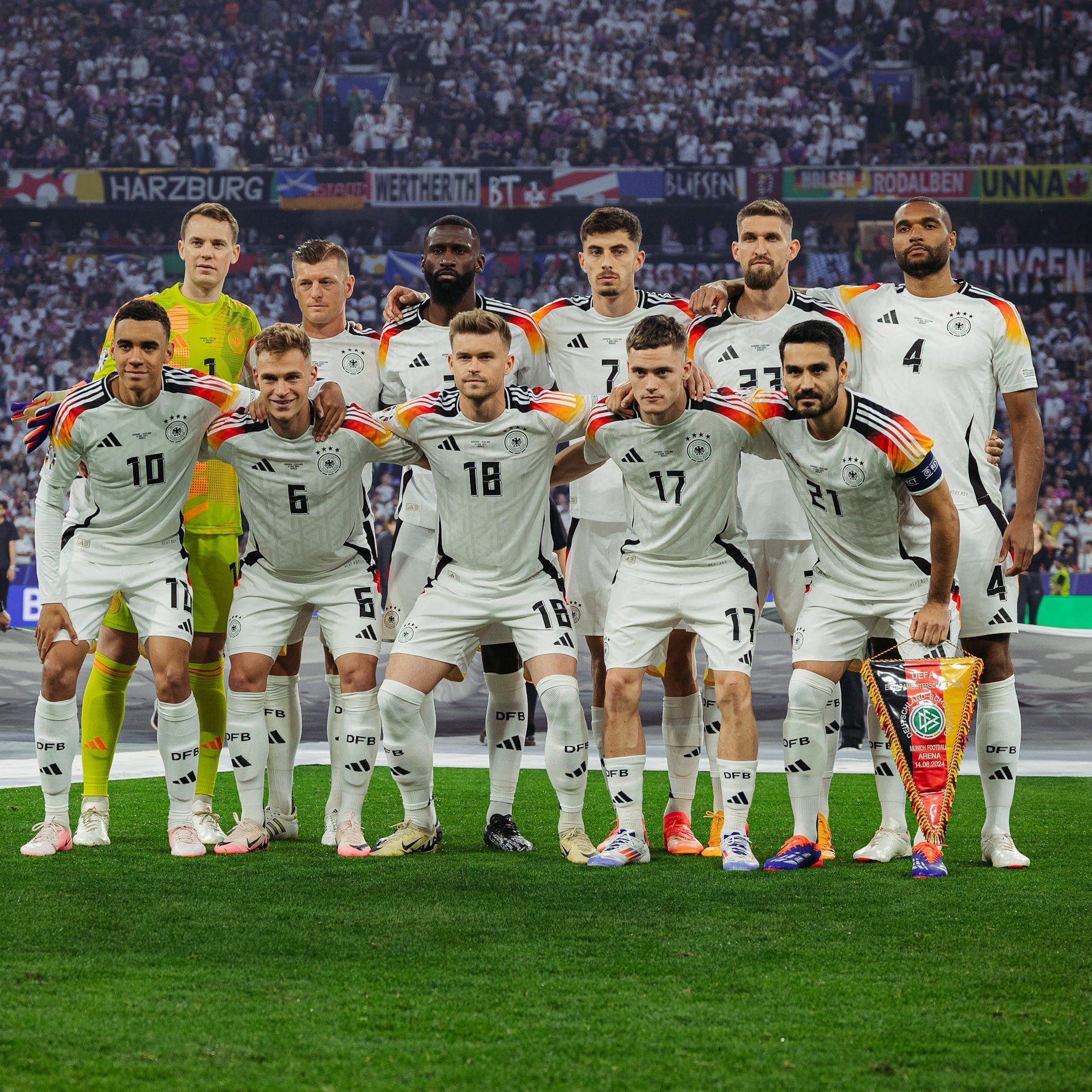 Jerman vs Skotlandia membuka gelaran Piala Eropa 2024 pada Sabtu (15/6/2024) dini hari WIB dan laga di Allianz Arena tersebut berakhir dengan skor 5-1.