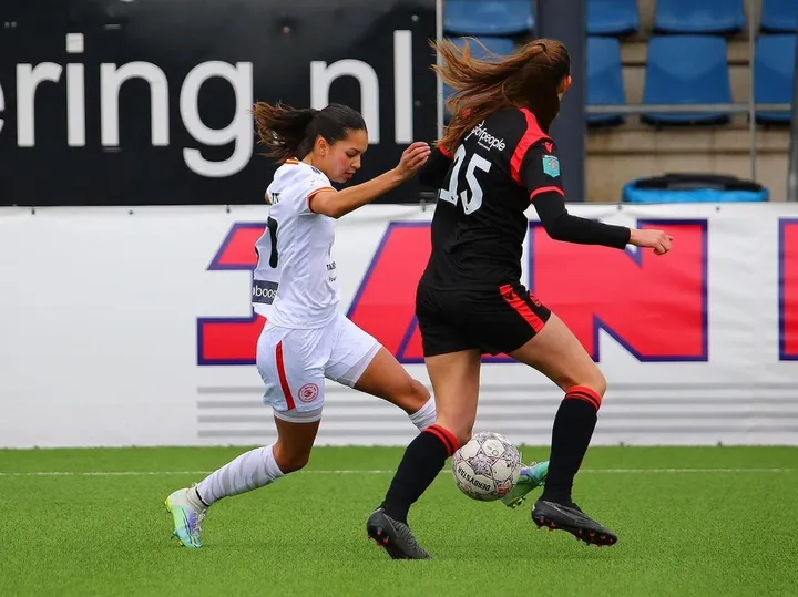 Timnas Putri Indonesia dikabarkan memanggil tiga pemain keturunan Belanda yakni Estella Loupatty, Noa Leatomu, dan Djenna De Jong.