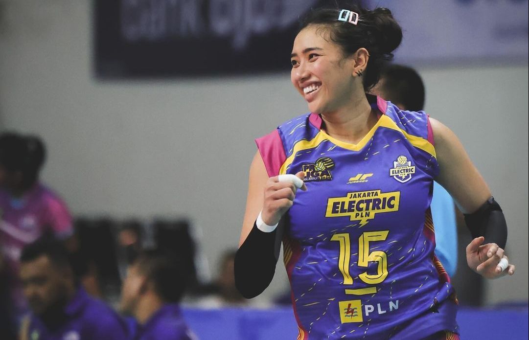 Yolla Yuliana tampil berbeda dengan mengenakan jersey yang longgar pasca kontroversi kameramen mesum di Proliga 2024/foto: IG Yolla Yuliana.