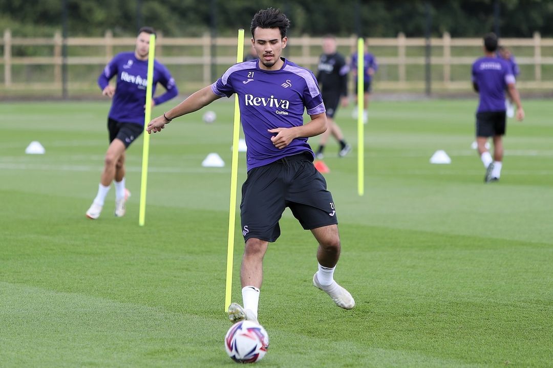 Swansea City Pamer Foto Nathan Tjoe Latihan