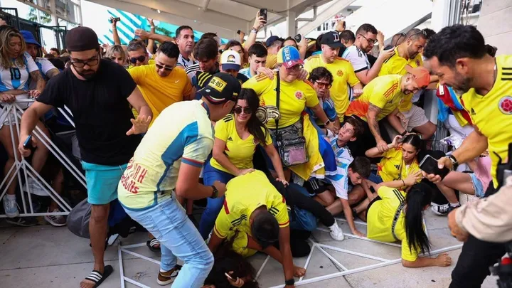Final Copa America: Fans Masuk ke Saluran Udara untuk Masuk ke Stadion