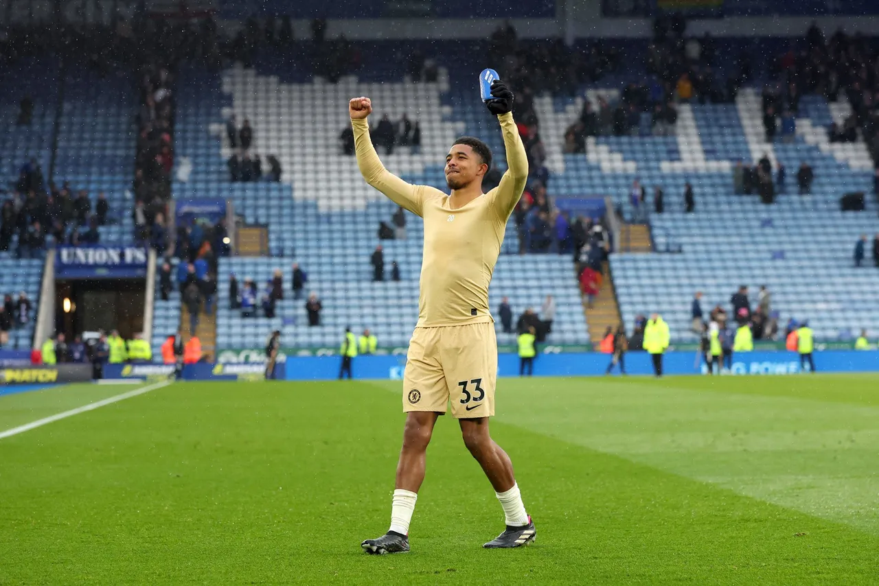 Lawan Rasisme Enzo Fernandez, Bek Muslim Chelsea Dihina Fans Argentina