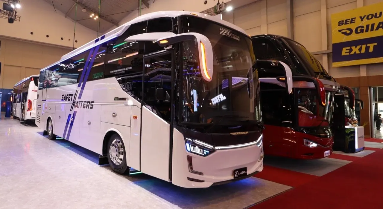 Laksana Luncurkan Karoseri Bus Seri SR3 Neo di GIIAS 2024