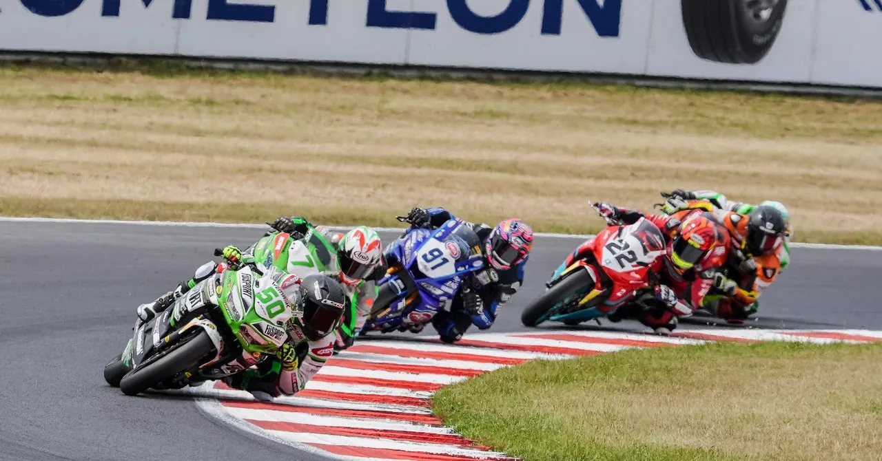 Link Live Streaming Race 2 WSBK Ceko 2024 Siang ini