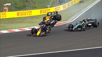 F1: Soal Mobil Verstappen ‘Lompat Kodok’, Bos Red Bull Bela Hamilton